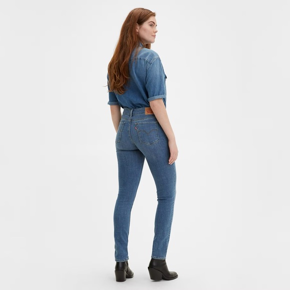 Levi 711 Skinny medium blue wash - Picture 1 of 4
